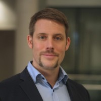 Dr. Matthias Zeltner