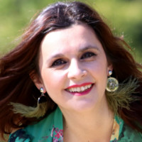 Ana Caçador