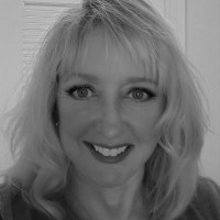 Lynne Jay