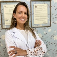 Renata V Fernandes Pereira