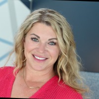 Lindsey J Estep, MAOM