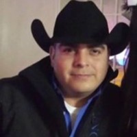 Heberto Flores