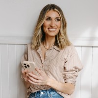 Akela Whisennand