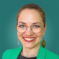 Kathrin Post-IsenbergKathrin Post-Isenberg is an Influencer