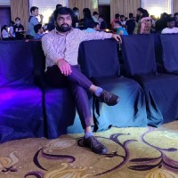 Vasu R