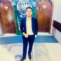 Momen Esmail