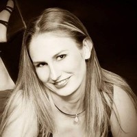 Jayne Lund