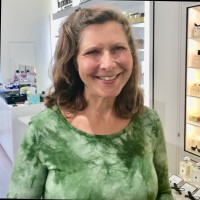Carie Broecker