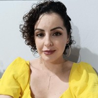 Flávia Vieira