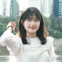 Yutong Shi