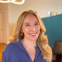 Abigail Boyle, Mba