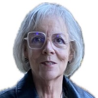 Lindy Brewster