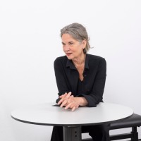 Dr. Ruth Heynen