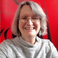 Nikki Graham, MA (Cantab), DipTransIoLET, MITI