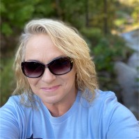 Denise Leonard