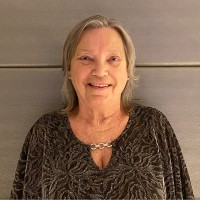 Christine Riddell