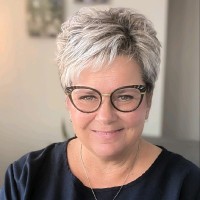 Stephanie Fuller