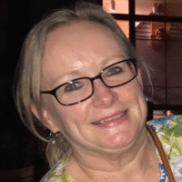 Ann Mcnett Urquijo