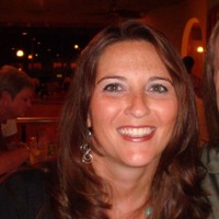 Kelly Evans, Phr