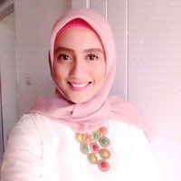 Euis Komalasari