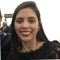 Rafaella Silveira