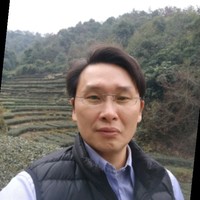 张中英