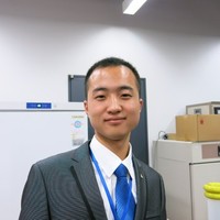 李弘杨