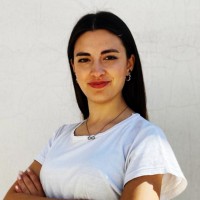 Albina Karya Özbek