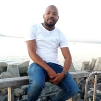 Sithandile Ndenze