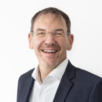 Dr. Bernhard Hegemann