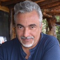 Leonardo Barone Arquitecto Especializado en Amoblamientos