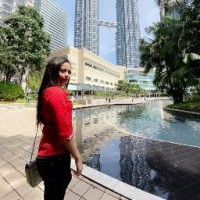 Putri Gina