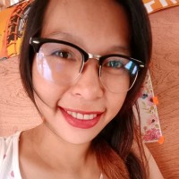 Mary Cris Acquiatan