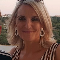 Sandra Burns