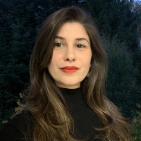 Júlia Battistuzzi Penachioni