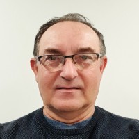 Stephen Jones