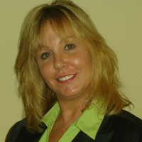 SUSAN GRAFF