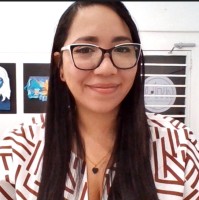Naydeen De León Ortiz, Ait