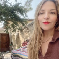 Öznur Ş.