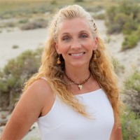 Jennifer de Azevedo Suttner