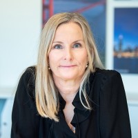 Pia Santesson