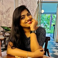 Nivetheetha Y