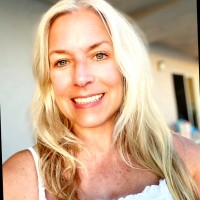 Tonya D Miller