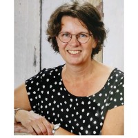Yvette Ten Barge