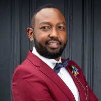 Kuria Kariuki, HNIC.