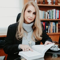Renata Ruiz