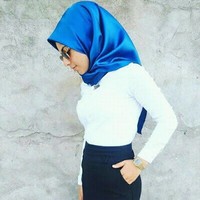 Selin Ayık