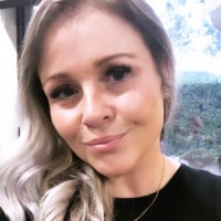 Julia Sawer