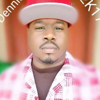 Justin Dennis