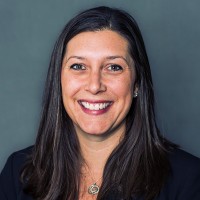 Lindsey Wolf Kerber, Cfp®, Cfs